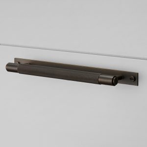 PULL BAR / PLATE / SMOKED BRONZE