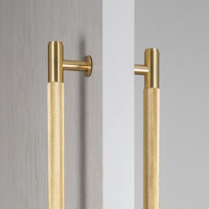 CLOSET BAR / DOUBLE-SIDED / BRASS