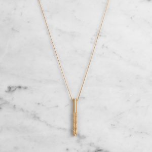 NECKLACE / VERTICAL / BRASS